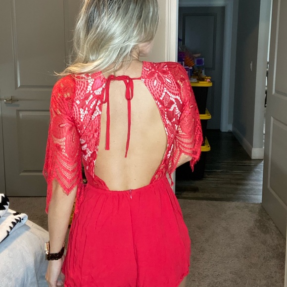 Xenia romper size:6 xs (red) - Picture 2 of 2